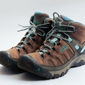 KEEN Women's Targhee Vent Mid Hiking Boots